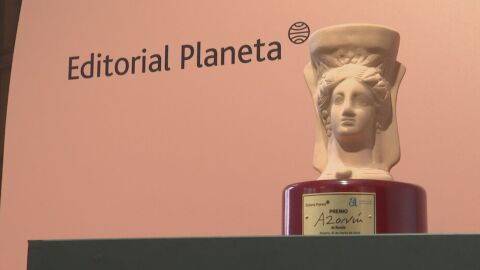 Premio Azor&iacute;n de Novela 2026