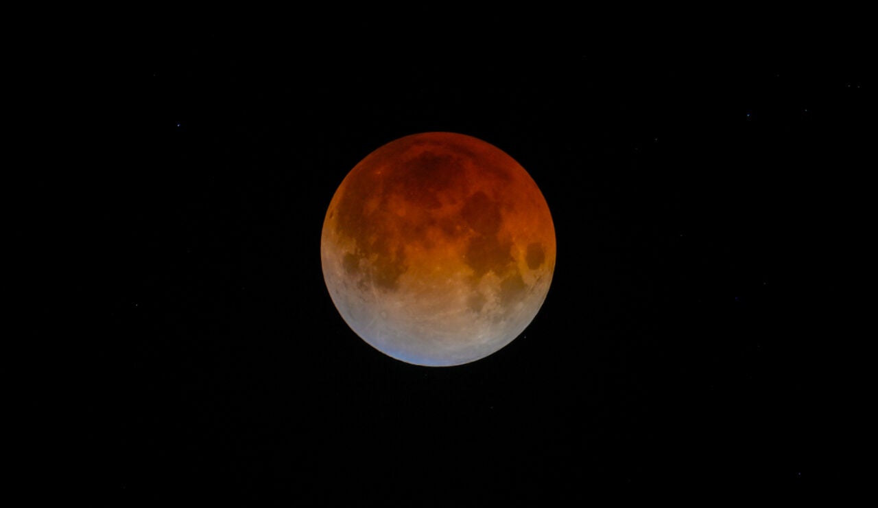 Eclipse lunar total en California