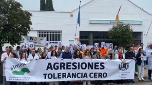 Imagen de archivo de una concentración de profesionales sanitarios Imagen de archivo de una concentración de profesionales sanitarios
