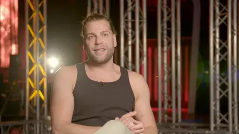 Navarrete durante los ensayos: “Me estáis tocando mucho los vértigos” Navarrete durante los ensayos: “Me estáis tocando mucho los vértigos”