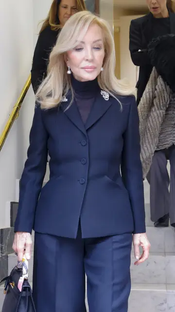 Carmen Lomana ante las cámaras Carmen Lomana ante las cámaras