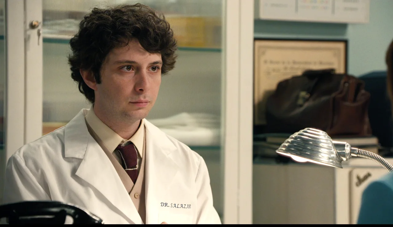 Capítulo 512 de Sueños de Libertad; 5 de marzo: Miguel y Nieves comienzan a trabajar juntos en el dispensario