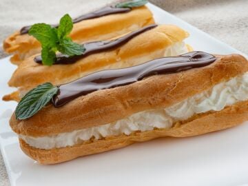 Receta de rel&aacute;mpagos de nata con chocolates, de Argui&ntilde;ano: "El postre que comieron en el Titanic el d&iacute;a que se hundi&oacute;"