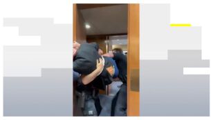 Un veterano de la Marina se cuela en el Senado de EE.UU.