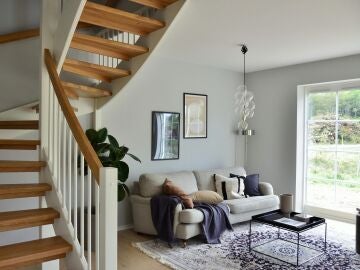 Sal&oacute;n de casa acogedor