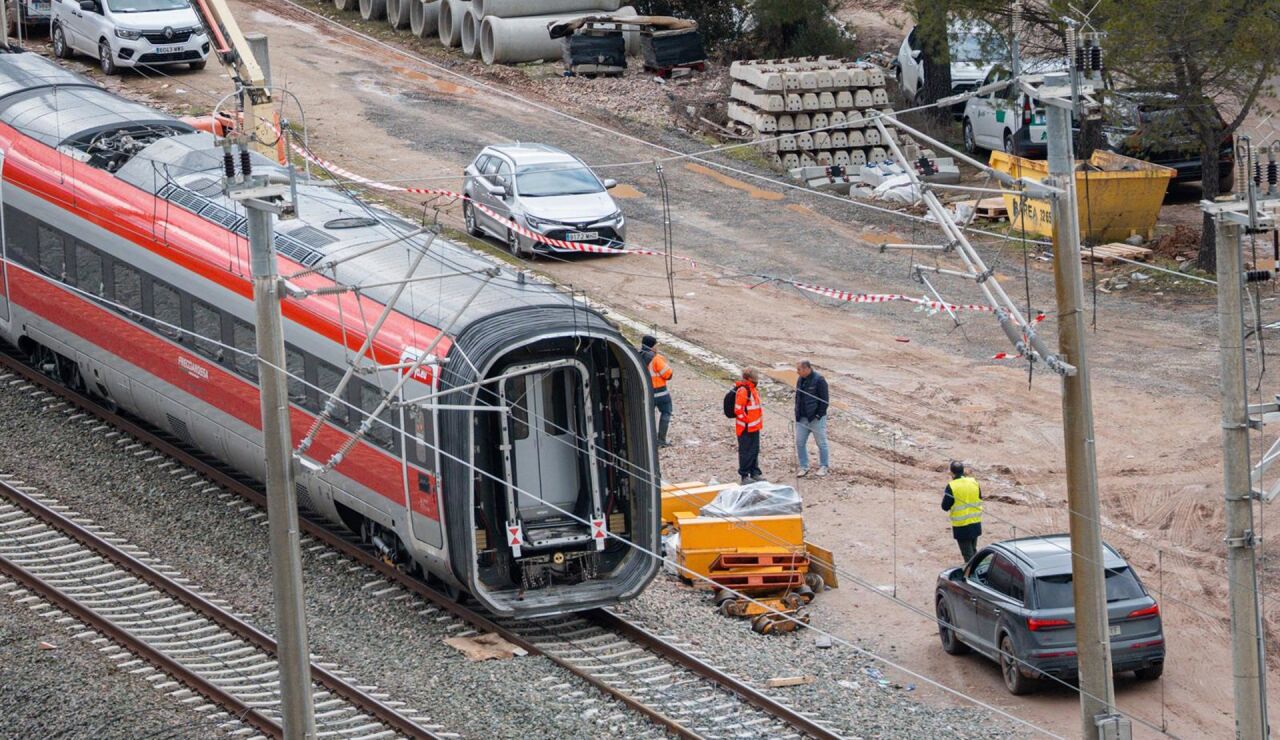  La jueza pide a Adif abstenerse de tareas de mantenimiento que iba a realizar en Adamuz