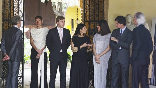 Familia Alba Familia Alba