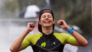 La triatleta danesa Imogen Simmonds 