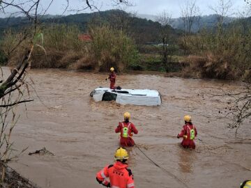 Labores de b&uacute;squeda del desaparecido en Linars del Vall&egrave;s
