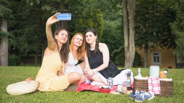 Amigas de p&iacute;cnic