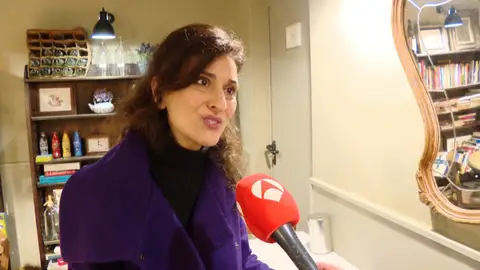 Una iraní que vive en España lleva tres semanas sin noticias de su familia Una iraní que vive en España lleva tres semanas sin noticias de su familia