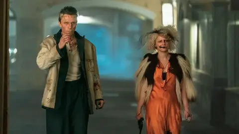 Christian Bale y Jessie Buckley en ¡La novia! Christian Bale y Jessie Buckley en ¡La novia!