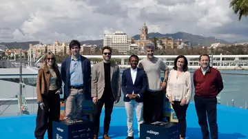 Imagen del equipo de 'Viaje al país de los blancos'. Imagen del equipo de 'Viaje al país de los blancos'.