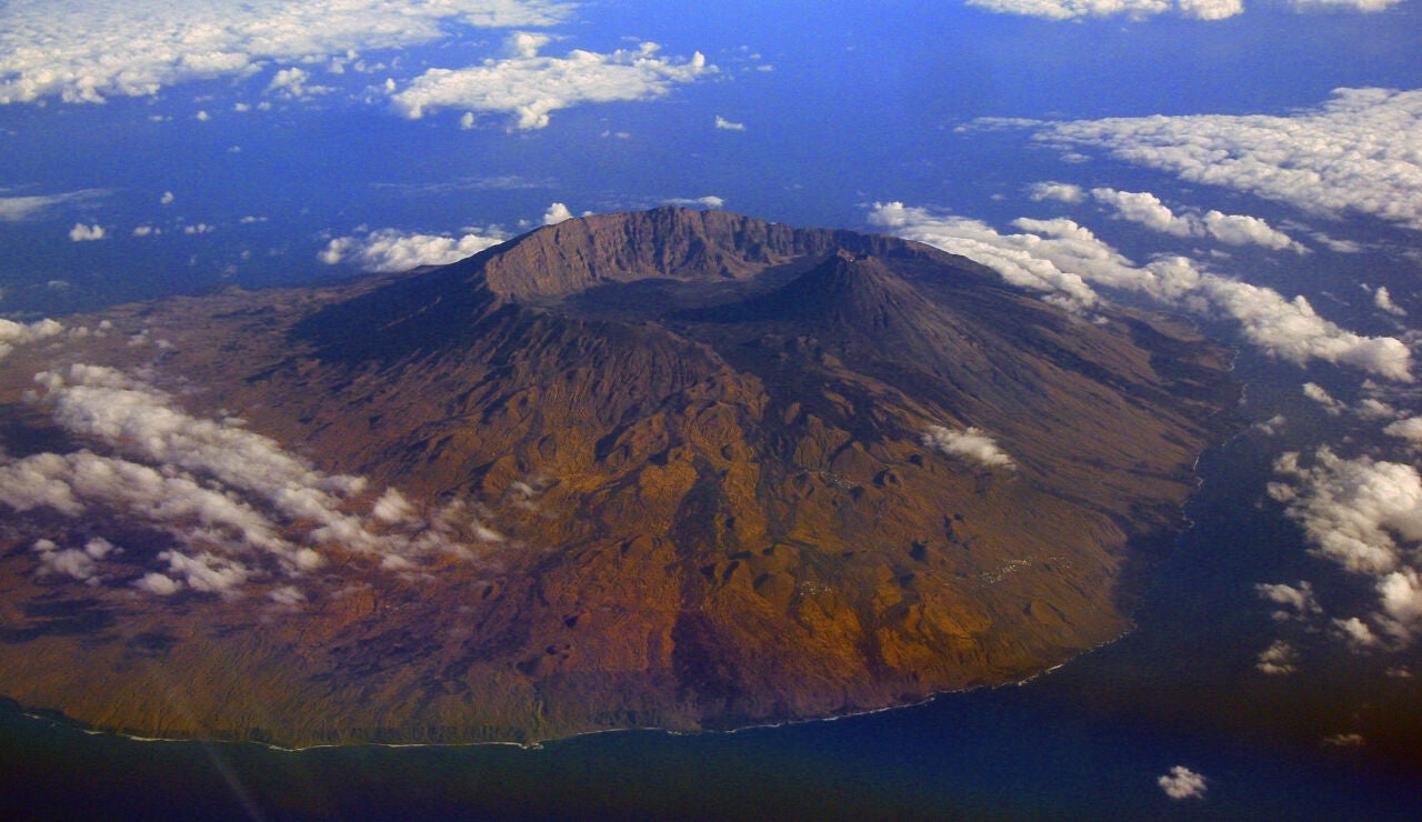 Imagen a&eacute;rea de la isla de Fogo, en Cabo Verde
