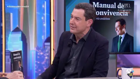 "La centralidad es necesaria": la crítica de Juanma Moreno a la polarización política "La centralidad es necesaria": la crítica de Juanma Moreno a la polarización política