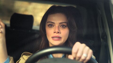 &iexcl;Nadie puede con ella! Alya entra a la fuerza en la mansi&oacute;n tras el secuestro de su hijo