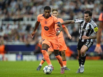 Rashford durante el Newcastle-Bar&ccedil;a de la liguilla de Champions League 2025-2026