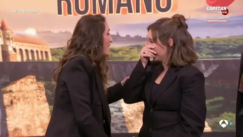 ¡Sorpresa! Malú se une a Clara Galle, Claudia Salas y Paula Usero para jugar al teléfono escacharrado rumano ¡Sorpresa! Malú se une a Clara Galle, Claudia Salas y Paula Usero para jugar al teléfono escacharrado rumano
