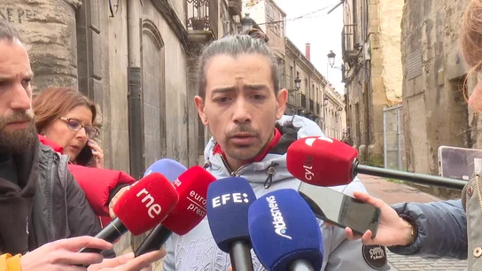 Pablo, uno de los residentes del edifico incendiado en Miranda de Ebro Antena 3 Noticias
