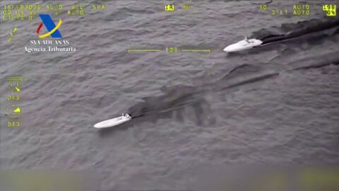 V&iacute;deo: Espectacular persecuci&oacute;n de la Guardia Civil a una narcolancha en la costa de C&aacute;diz