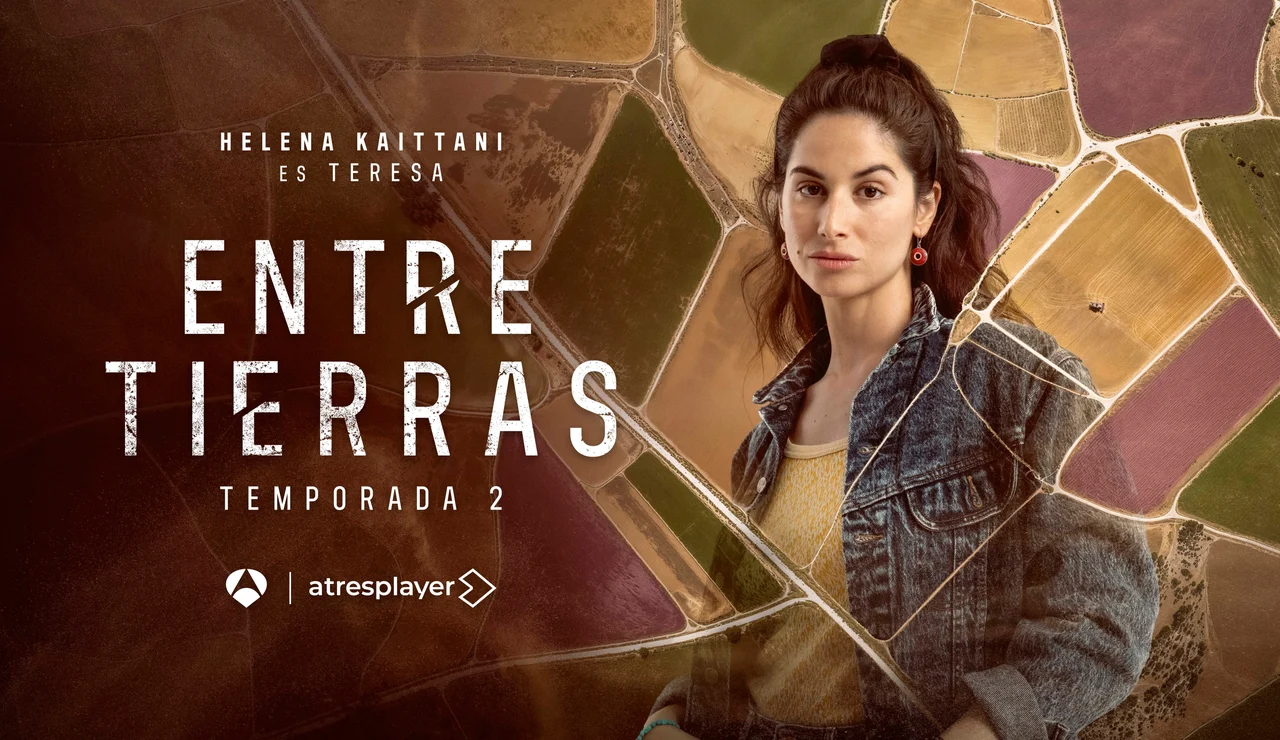 Helena Kaittani interpreta a Teresa en Entre tierras 2