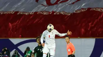 Partido de fútbol en Irán Partido de fútbol en Irán