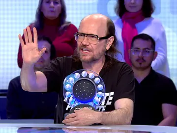 El regalo de reconciliación de Santiago Segura a Elia Galera en Pasapalabra: “Es para quererle” El regalo de reconciliación de Santiago Segura a Elia Galera en Pasapalabra: “Es para quererle”