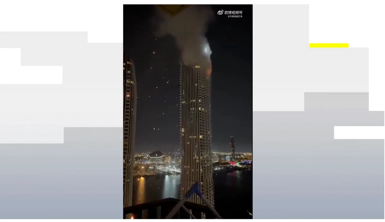 Explosión de un dron en una torre de Dubái.
