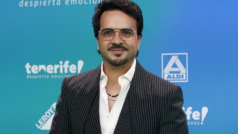Luis Fonsi en los premios Dial Luis Fonsi en los premios Dial