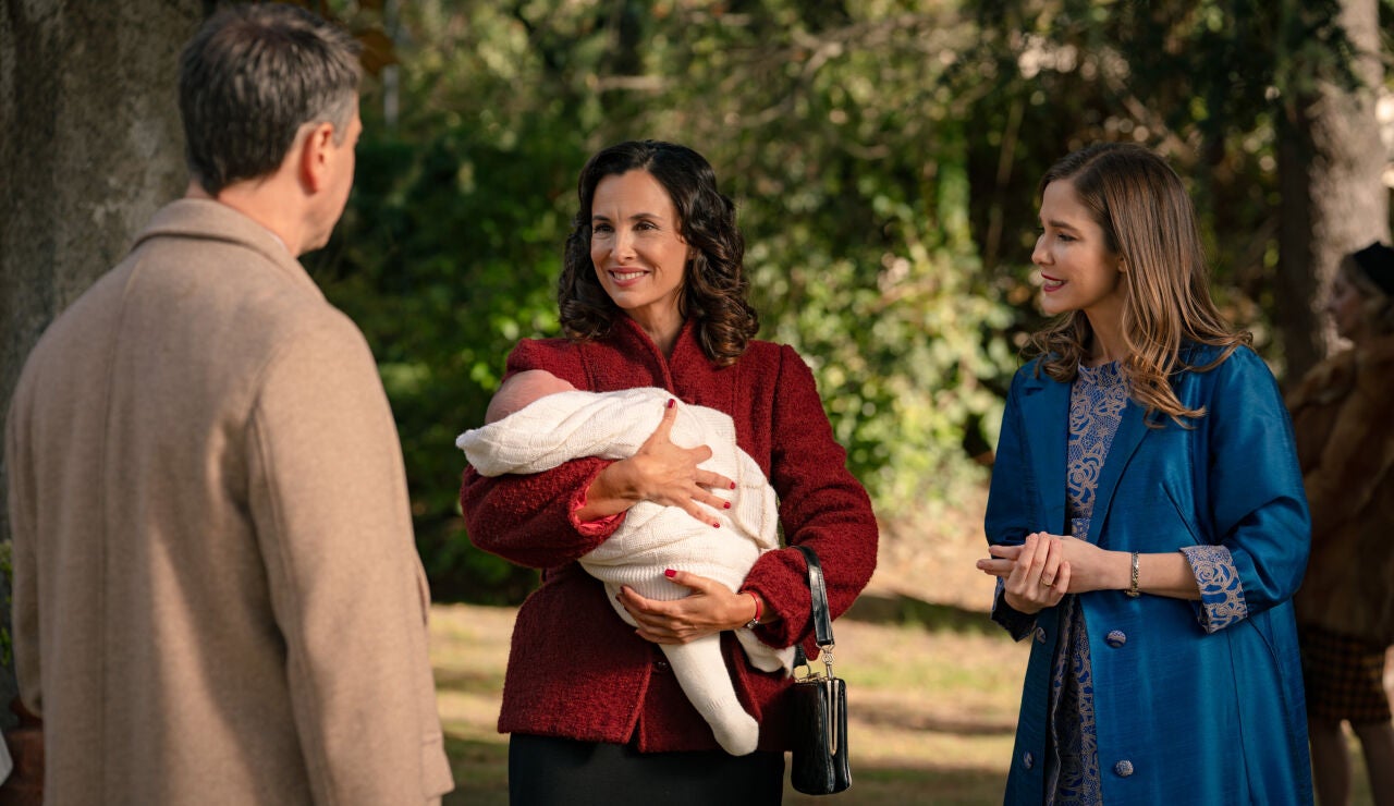 Cap&iacute;tulo 518 de Sue&ntilde;os de Libertad; 12 de marzo: Beatriz se ofrece para trabajar en la casa cuna 