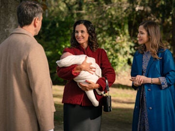 Cap&iacute;tulo 518 de Sue&ntilde;os de Libertad; 12 de marzo: Beatriz se ofrece para trabajar en la casa cuna 