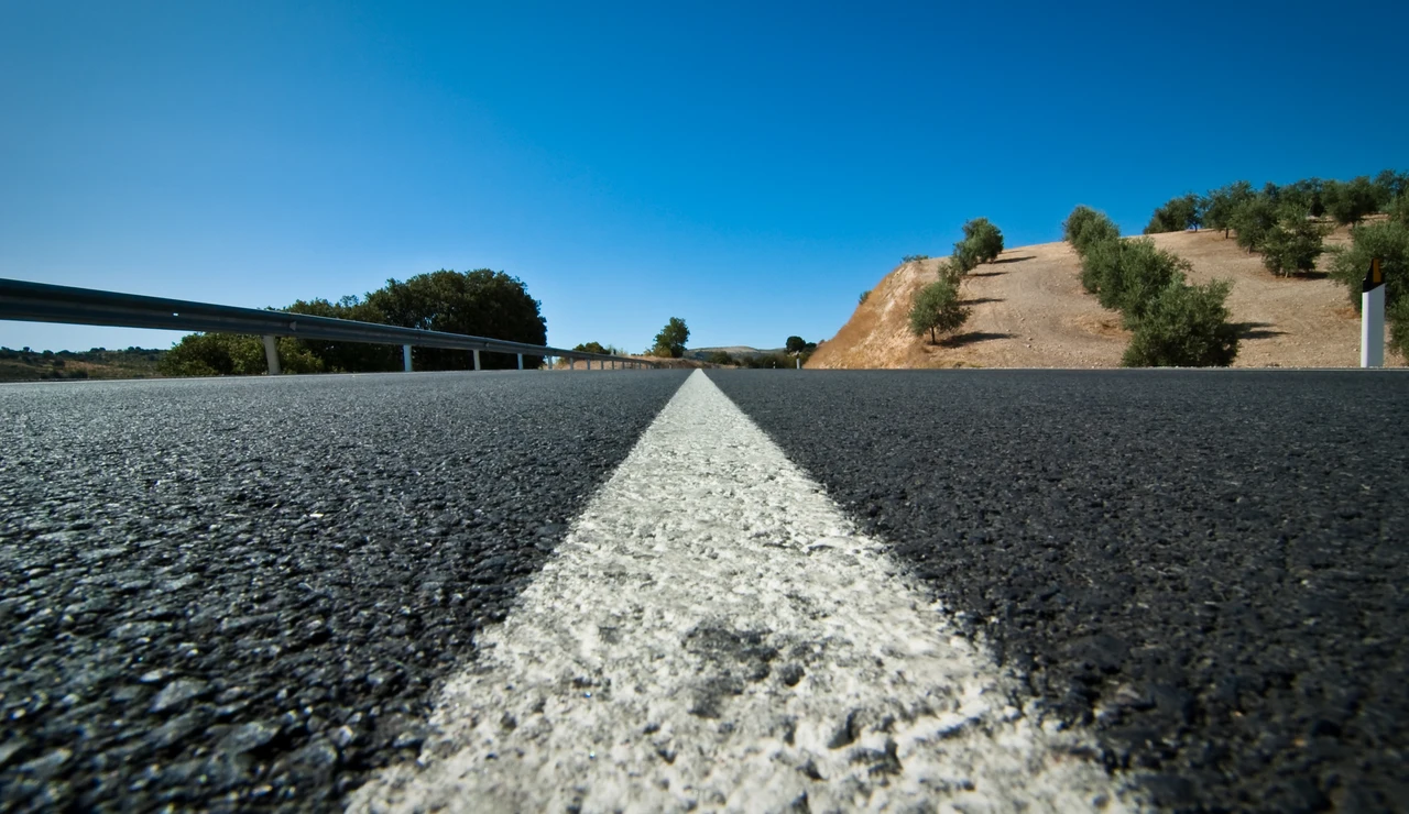 Imagen de archivo de una carretera secundaria