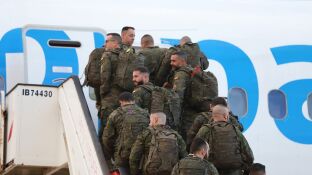 Partida de militares pertenecientes al contingente SVK-V hacia Eslovaquia.