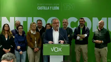 Carlos Pollán celebra los resultados en las elecciones de Castilla y León Carlos Pollán celebra los resultados en las elecciones de Castilla y León