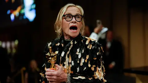 Amy Madigan, Oscar Mejo Actriz de Reparto por Weapons Amy Madigan, Oscar Mejo Actriz de Reparto por Weapons