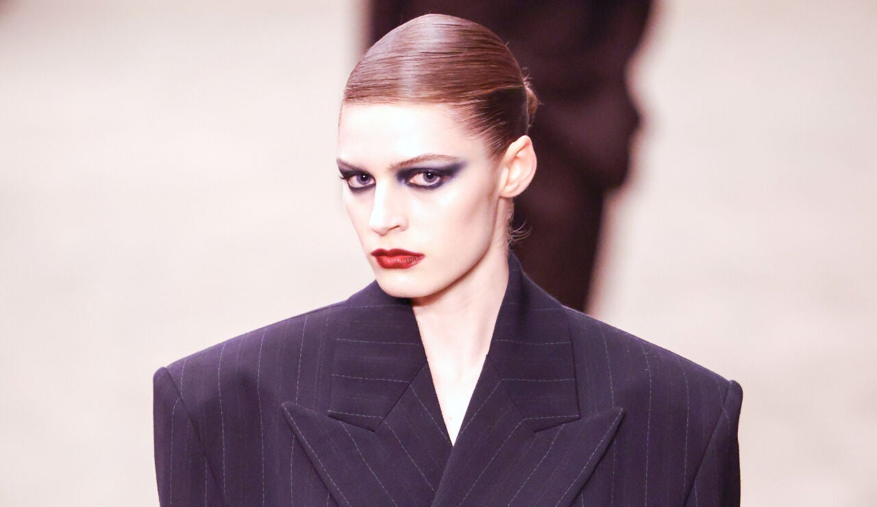 Desfile de Saint Laurent en la Semana de la Moda de Par&iacute;s