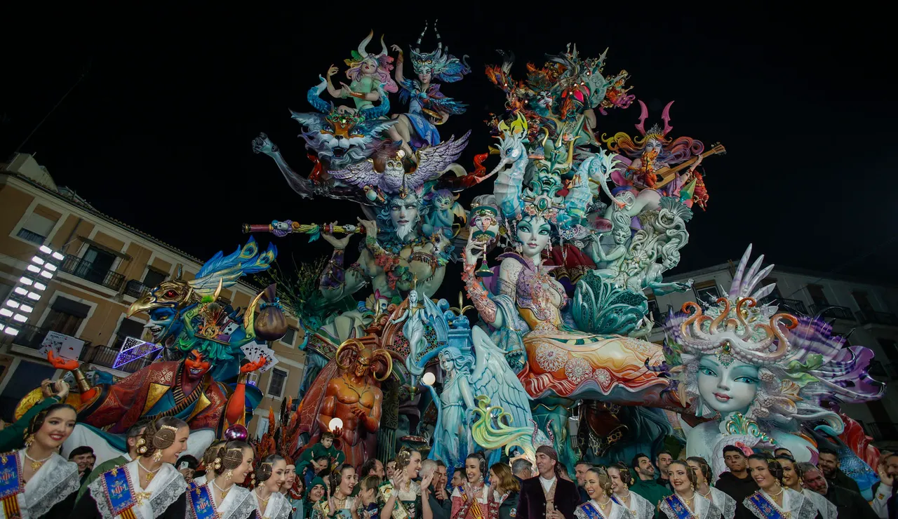 Falla Convento Jerusalén-Matemático Marzal, ganadora de la sección Especial de las Fallas 2026