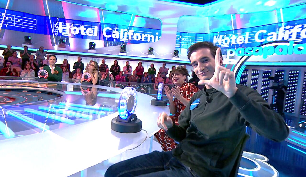 Roberto Leal alucina con el &ldquo;pellizco&rdquo; que Alejandro pone a su pleno en La Pista