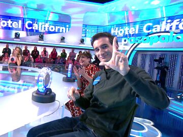 Roberto Leal alucina con el &ldquo;pellizco&rdquo; que Alejandro pone a su pleno en La Pista