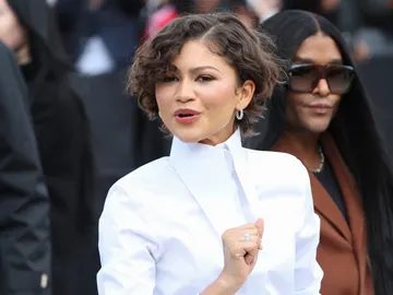 Zendaya en la París Fashion Week Zendaya en la París Fashion Week
