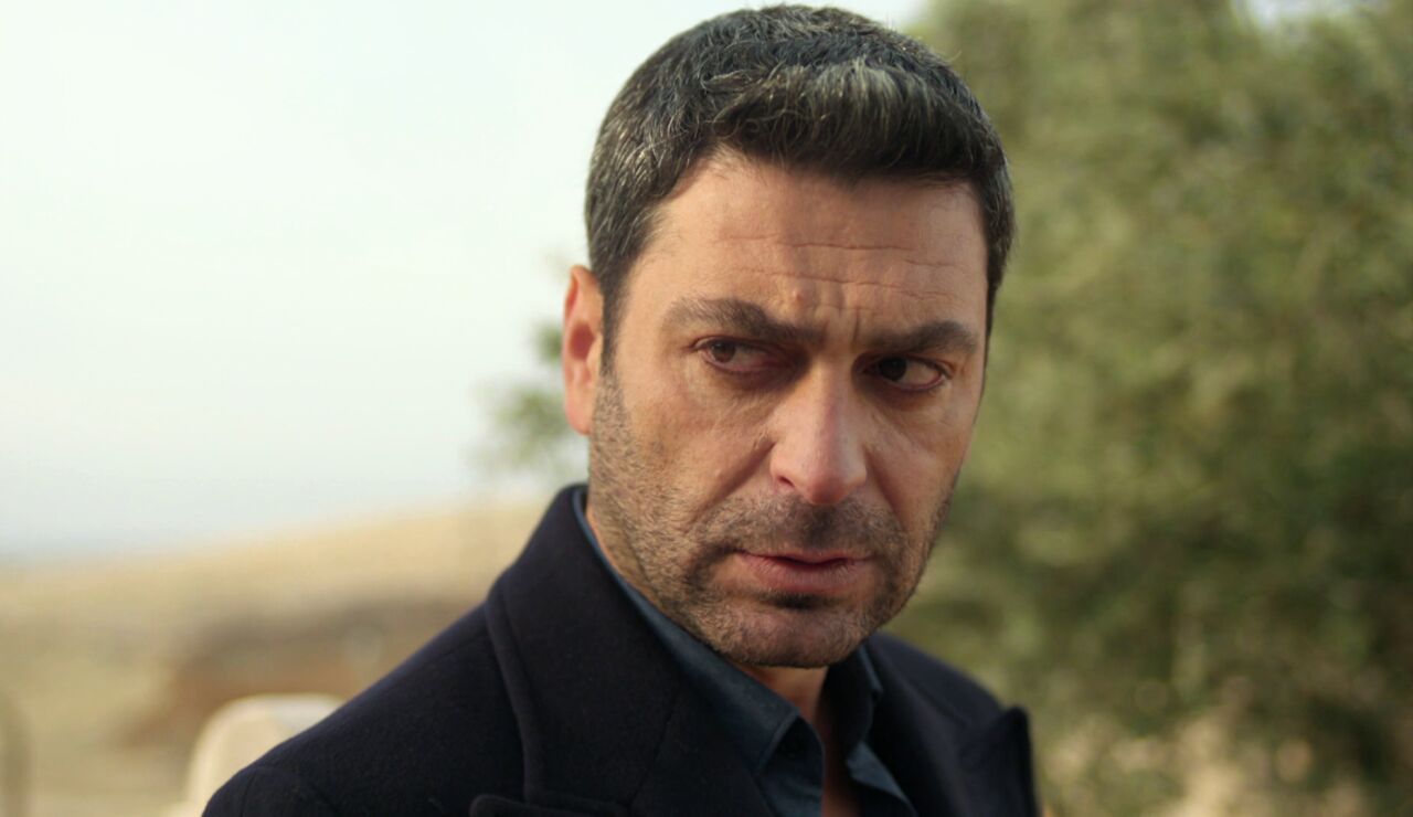 &ldquo;Siempre ser&aacute;s la mujer de mi hermano&rdquo;: Cihan y Alya sellan su pacto ante la tumba de Boran