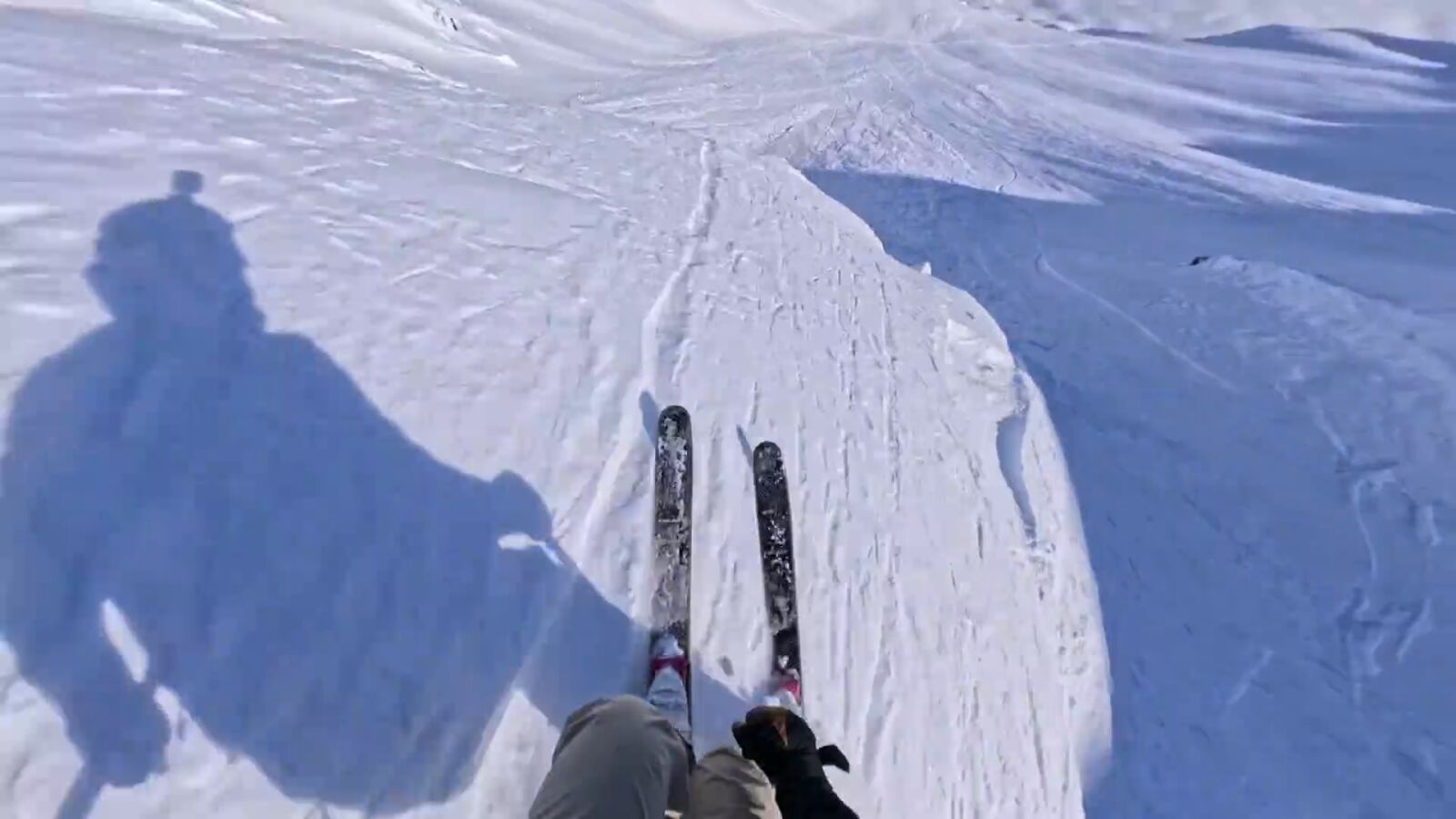 Las espectaculares caídas en el Freeride World Tour celebrado en Alaska 