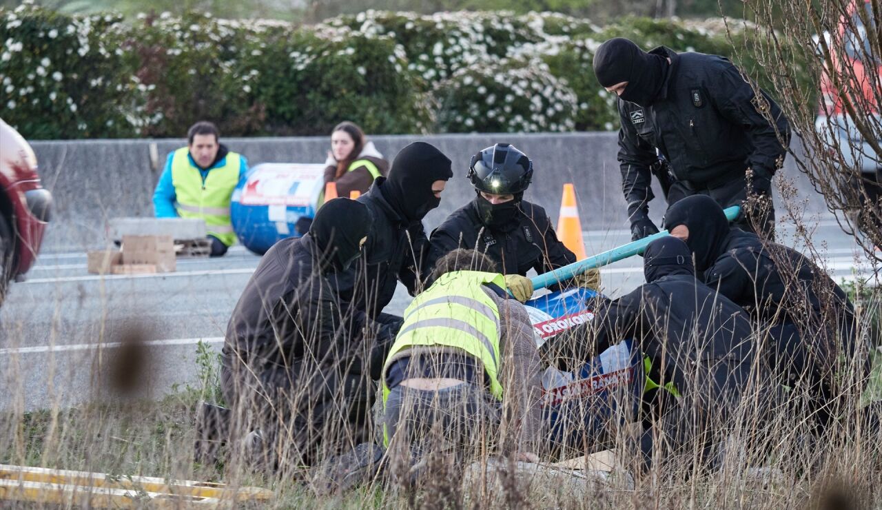 Huelga general este martes en Euskadi y Navarra: Reclaman salario m&iacute;nimo propio de 1.500 euros mensuales