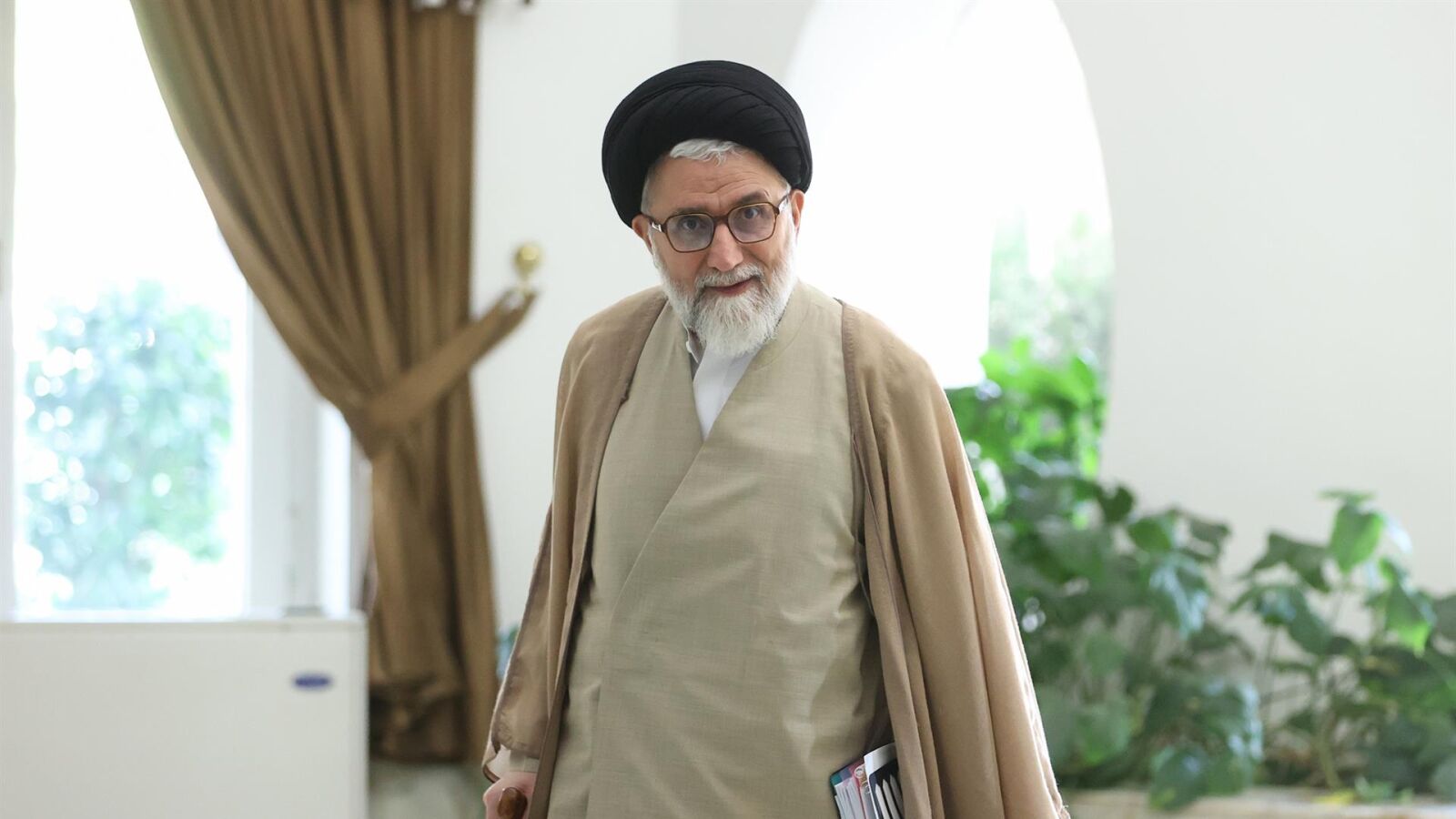 Irán confirma el asesinato del ministro de Inteligencia de Irán tras un ataque de Israel contra Teherán