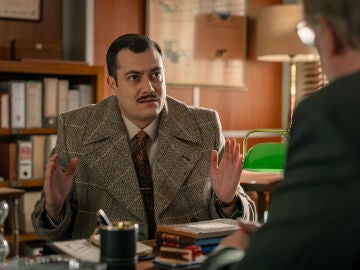 Cap&iacute;tulo 521 de Sue&ntilde;os de libertad; 18 de marzo: Tasio teme que Gabriel le eche de la f&aacute;brica