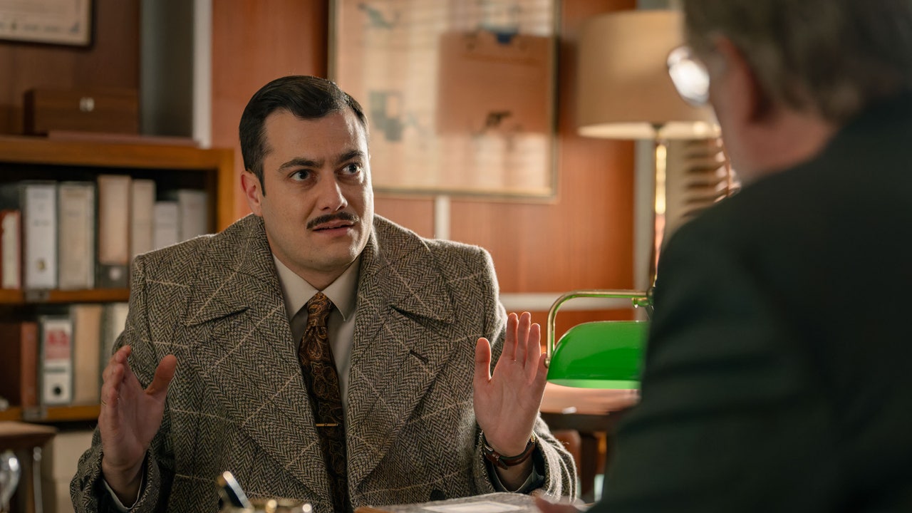 Tasio teme que Gabriel le eche de la fábrica