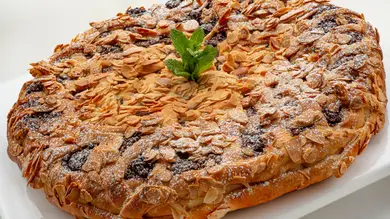 ¡Perfecta para celebrar el Día del Padre! Eva Arguiñano elabora una tarta casera de franchipán de cacao ¡Perfecta para celebrar el Día del Padre! Eva Arguiñano elabora una tarta casera de franchipán de cacao