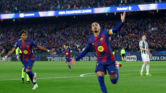 Raphinha celebra su gol al Newcastle en el Camp Nou