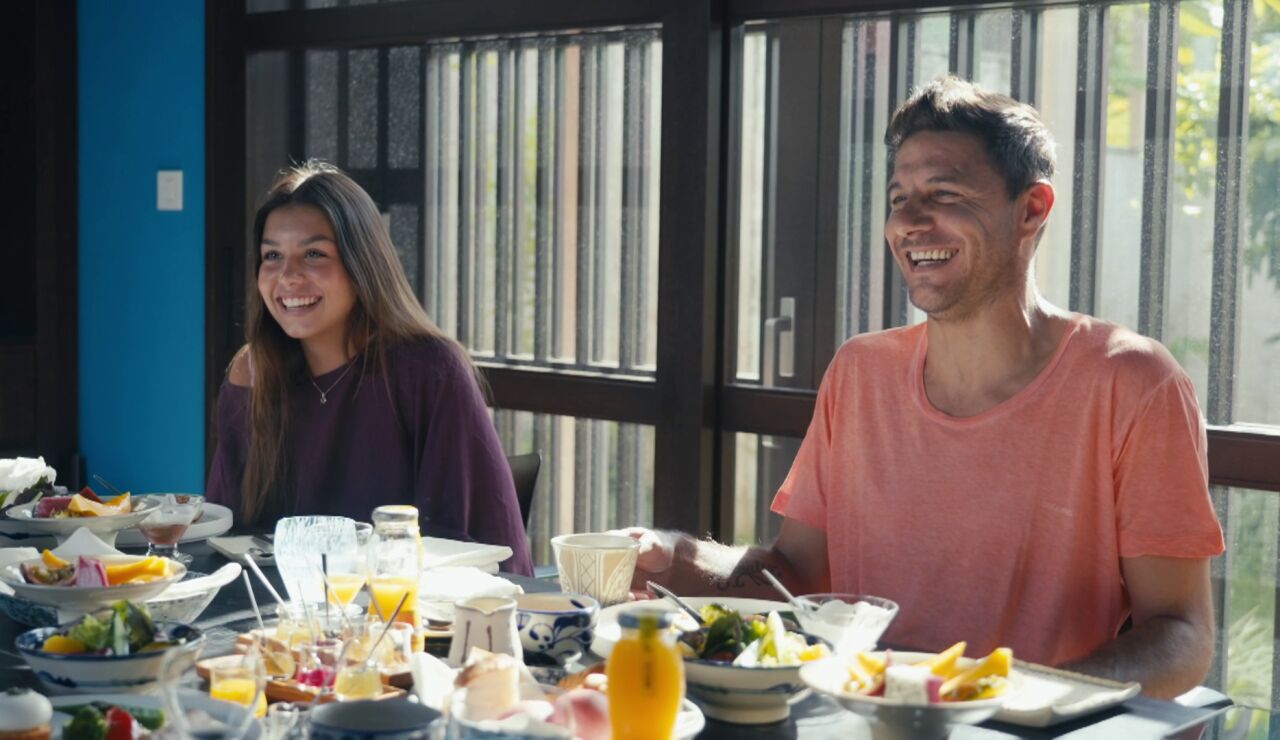 Daniela le da a Joaqu&iacute;n donde m&aacute;s le duele