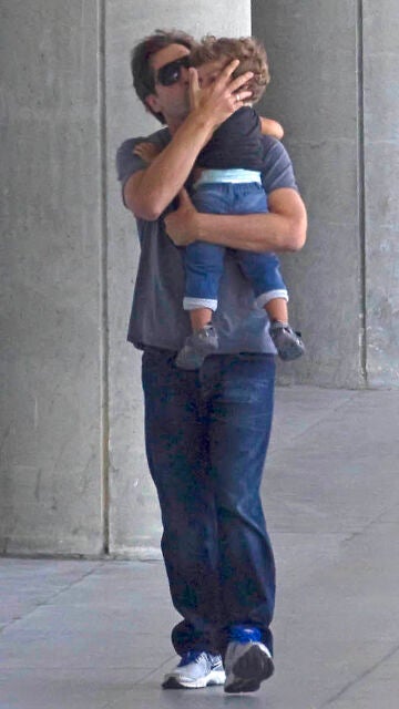 Javier Bardem con su hijo